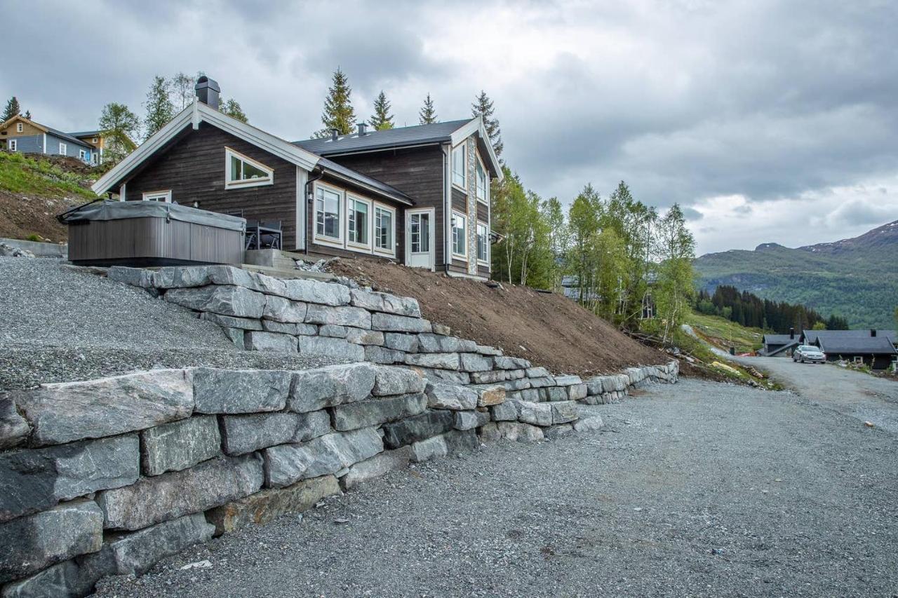 Rolfhytta - Fosskamben 19 Villa Sogndal Exterior foto