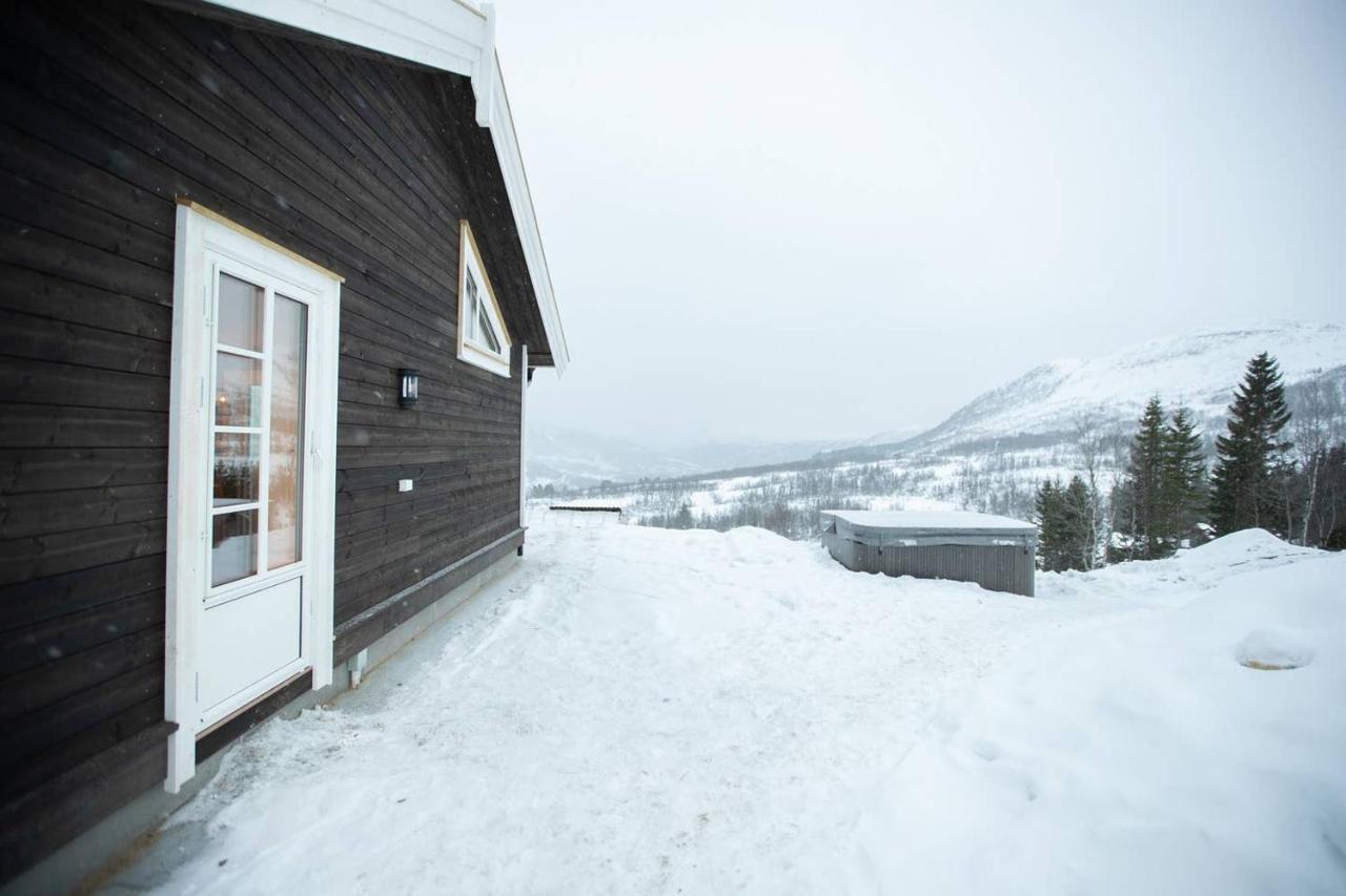 Rolfhytta - Fosskamben 19 Villa Sogndal Exterior foto
