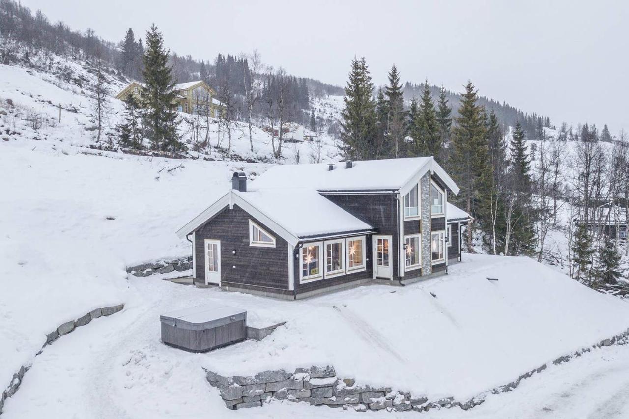 Rolfhytta - Fosskamben 19 Villa Sogndal Exterior foto