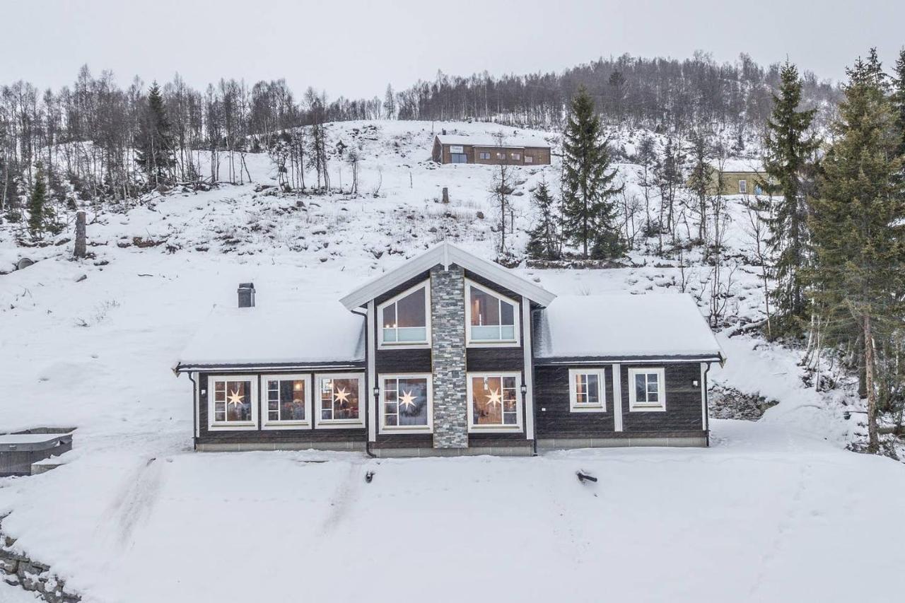 Rolfhytta - Fosskamben 19 Villa Sogndal Exterior foto